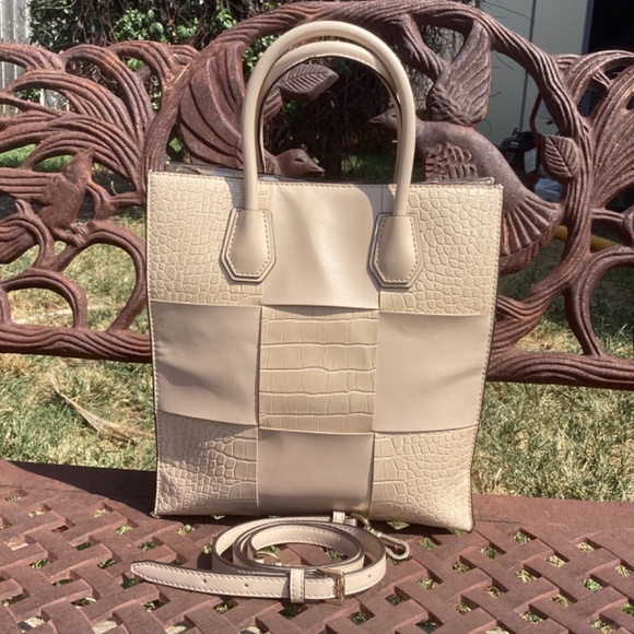 Michael Kors Mercer Medium NS Shopper Handbag Crossbody Tote Bag In Buff - Picture 5 of 10